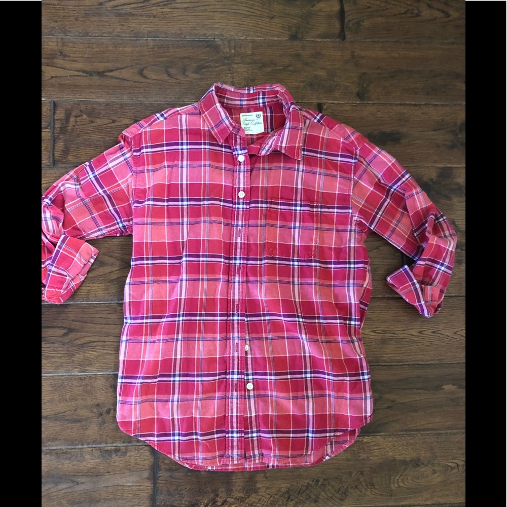 American Eagle Boyfriend Fit Plaid Button Up